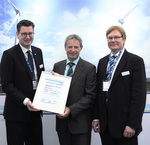 DNV GL verleiht ABB Switzerland das Komponentenzertifikat für seinen Frequenzumrichter für Offshore-Windturbinen auf der HUSUM Wind 2015