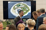 Niederländischer König Willem-Alexander und Königin Máxima blicken auf Ideen und Planungen für Windenergie-Insel in der Nordsee