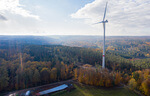 80 Besucher besichtigen Baustelle des Windparks Bad Arolsen-Landau