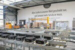 Fertigungslinie in Europas erster Gigafactory für Batteriespeicher geht in Betrieb