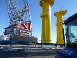 Windenergie News: Installationsschiff „Oleg Strashnov“ in Cuxhaven