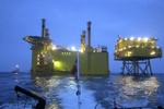 SeaRenergy Offshore successfully positions HVDC Offshore Substation BorWin beta for Siemens 