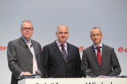 Members of Board of Management of E.ON (Klaus Schäfer, Dr. Johannes Teyssen, Mike Winkel), Press Conference on new corporate strategy, December 1, 2014