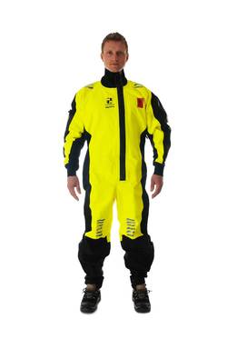 The new SeaWind survival suit from Hansen Protection has been developed to meet extreme situations, including the demanding conditions of working on wind turbines at sea. (Photo: Aak)