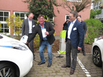 in.power und grün.power weihen ihre erste Ökostromtankstelle in Mainz ein und veranschaulichen Konzept der Elektromobilität