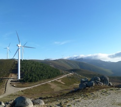 Knorr-Bremse PowerTech rüstet den 124 MW großen Windpark Penamacor/Sabugal in Portugal aus.