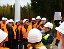 Projektleiter Michael Haag berichtet von der Planung des Windparks.