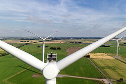 Siemens will install 13 more gearless wind turbines, such as the model SWT-3.0-113 unit shown here, at 2 projects in Lower Saxony and Schleswig-Holstein.