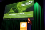 New Energy: Energiewendeminister Habeck fordert Reform von Abgaben und Umlagen auf Energie