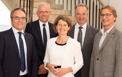 Der Aufsichtsrat der ABO Wind AG mit (von links) Josef Werum, Norbert Breidenbach, Eveline Lemke, Jörg Lukowsky und Dr. Uwe Leprich (Bild: ABO Wind)