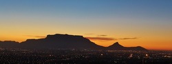 Der Tafelberg in Kapstadt (Bild: Pixabay)