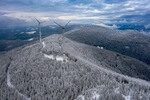 Schnee und Eis machen Solar- und Windparks zu schaffen 