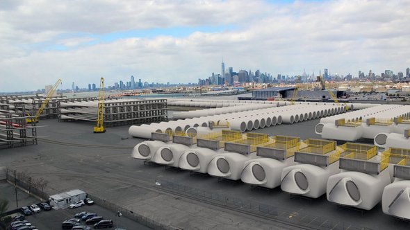 Wind turbine staging operations with the Manhattan skyline in the background (artistic rendition, not final) (Image: Equinor)
