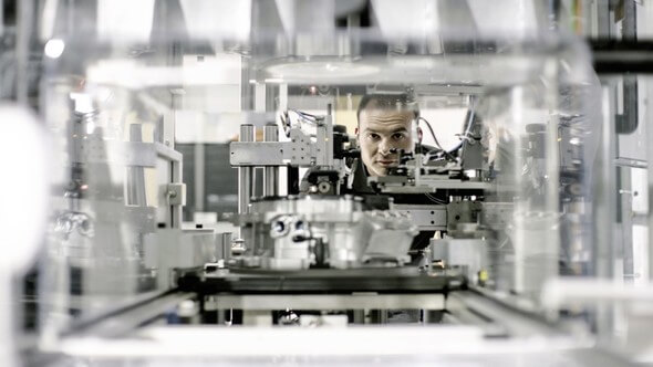 Moderne Produktionsansätze und höchste Technologiekompetenz: Der Schaeffler Sondermaschinenbau öffnet sich für den externen Markt und zeigt sein breites Portfolio auf der automatica im Juni (Bild: Schaeffler AG)