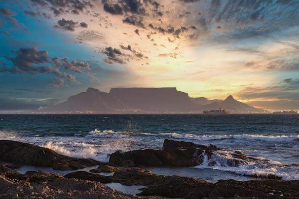 Sonnenuntergang in Kapstadt (Bild: Pixbay)