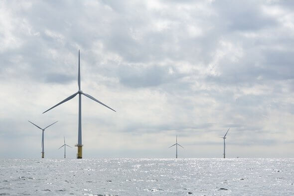 Hitachi Energy wants to cut costs for large offshore wind farms