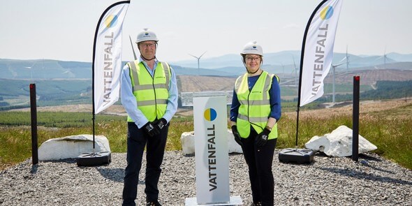 Laurence Fumagalli, Greencoat UK Wind and Anna Borg, Vattenfall CEO (Image: Vattenfall)