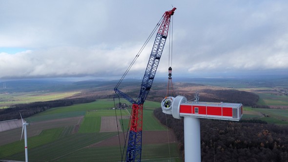 Bau der neuen Windenergieanlage in Bad Gandersheim © Energiequelle GmbH