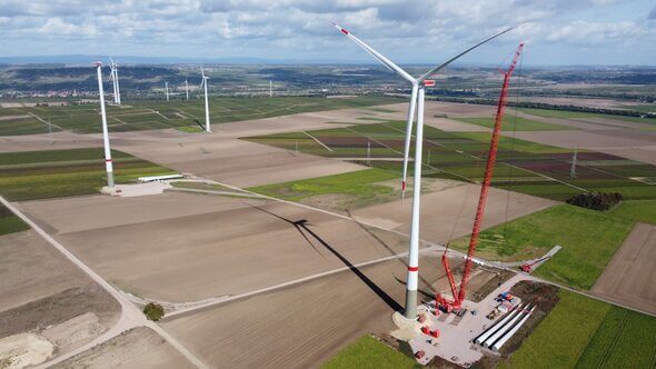 Entstehender Windpark in Gau-Bickelheim, Rheinland-Pfalz © wiwi consult