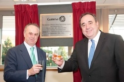 First Minister Alex Salmond (right) opened the new Gamesa Technology Centre together with Jorge Calvet, Chairman and CEO of Gamesa.